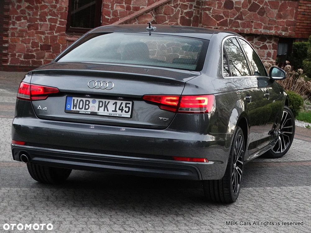 Audi A4 Limousine - 15