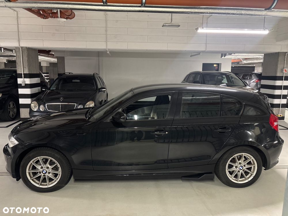 BMW Seria 1 2010 photo 4