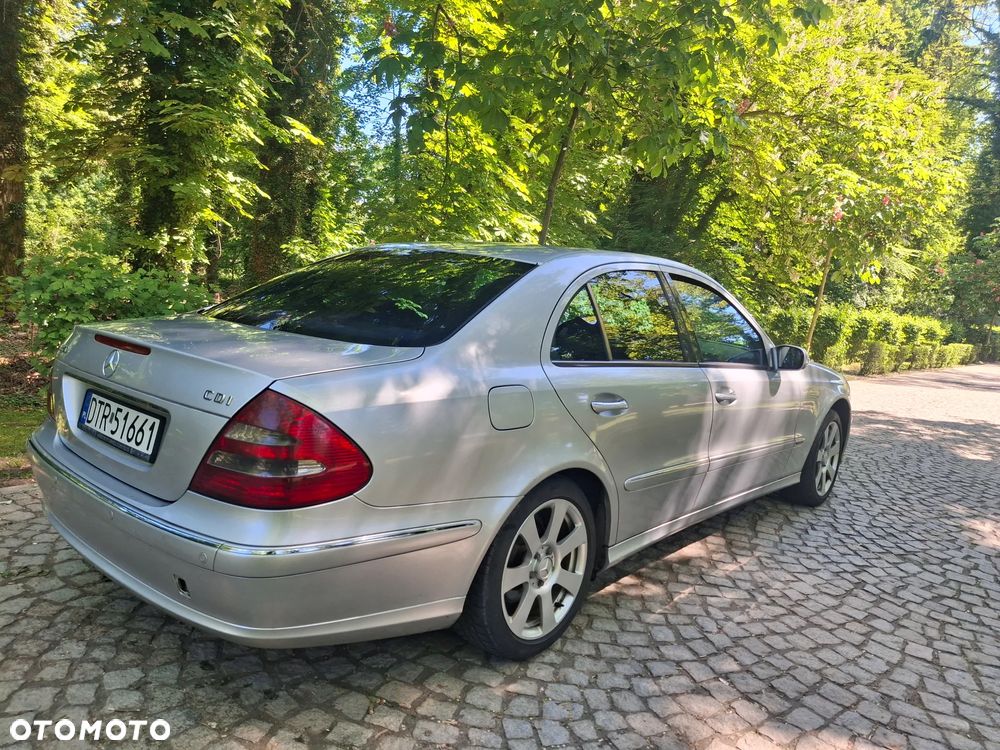 Mercedes-Benz Klasa E - 5