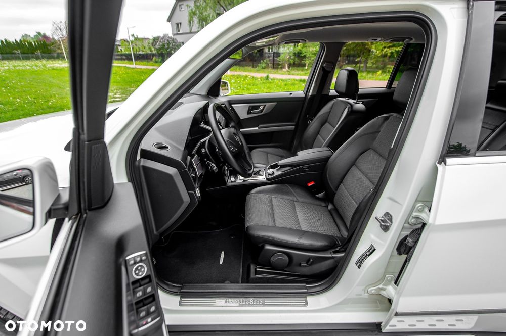 Mercedes-Benz GLK 250 CDI DPF 4Matic BlueEFFICIENCY 7G-TRONIC SPORT EDITION - 21