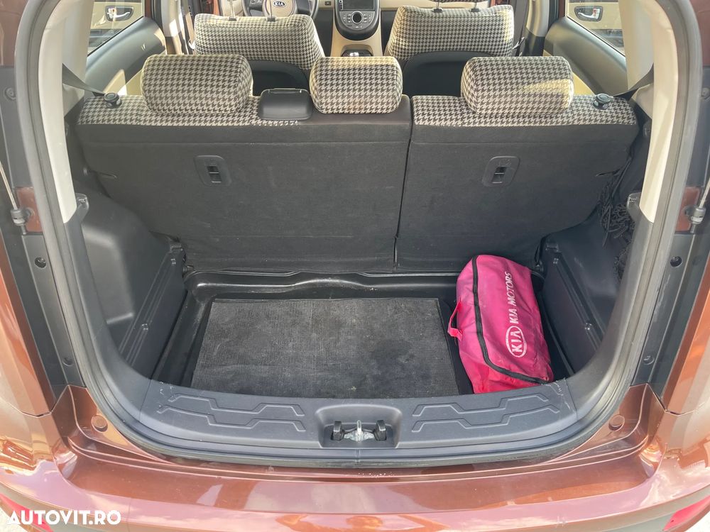 Kia Soul 1.6 DSL Play - 12