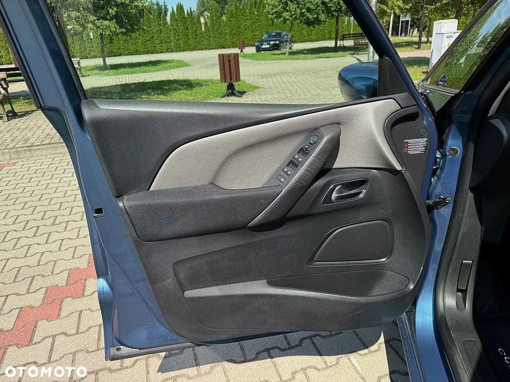 Citroën C4 Picasso THP 155 Exclusive - 25