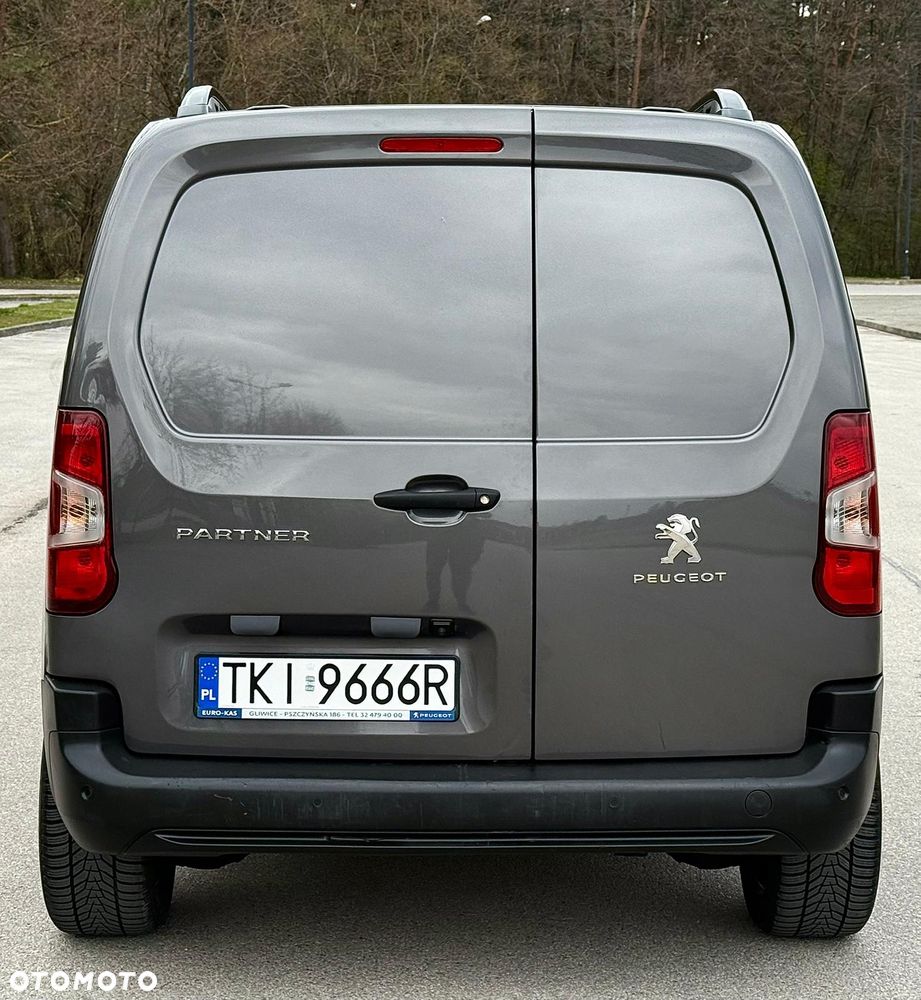 Peugeot Partner 1.5 130KM Automat 3 Osobwy Salon Polska Bezwypadkowy FVAT23% - 5