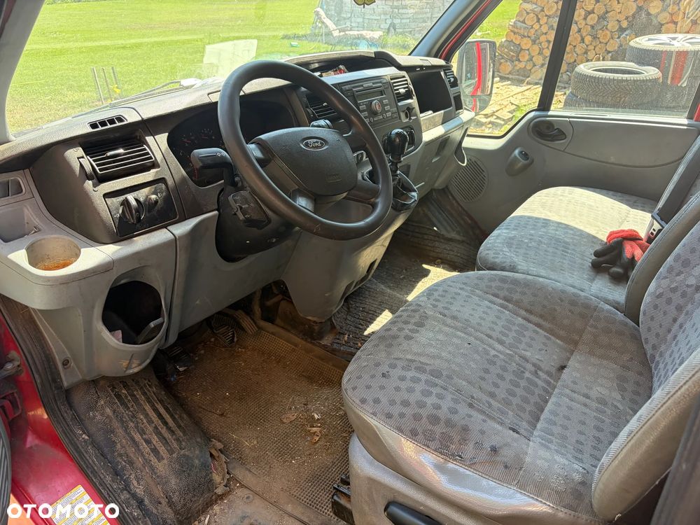 Ford Transit - 3