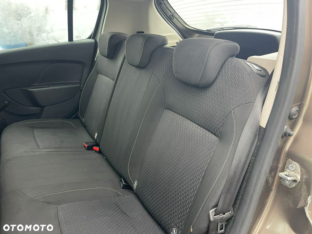 Dacia Sandero TCe 90 LIVE - 13