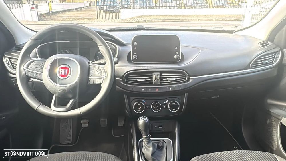 Fiat Tipo Station Wagon 1.3 M-Jet Easy J17 - 8