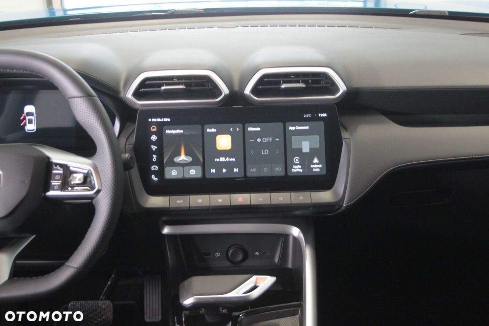 MG ZS Hybrid+ - 29