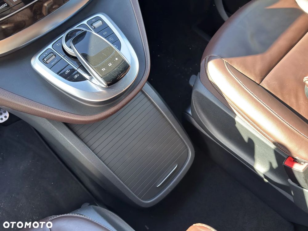 Mercedes-Benz Klasa V 250 d 4-Matic Avantgarde 7G-Tronic (ekstra d³) - 32