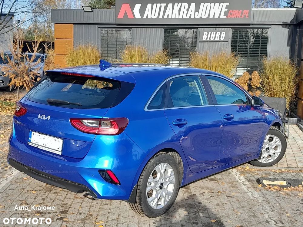Kia Ceed 1.5 T-GDI M - 4