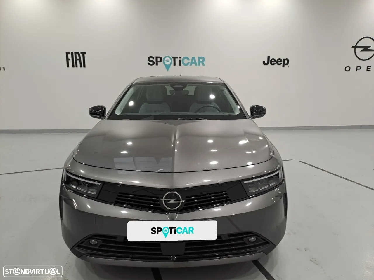 Opel Astra 1.5 D Elegance Aut. - 2