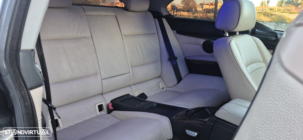 BMW 320 d Coupe - 19