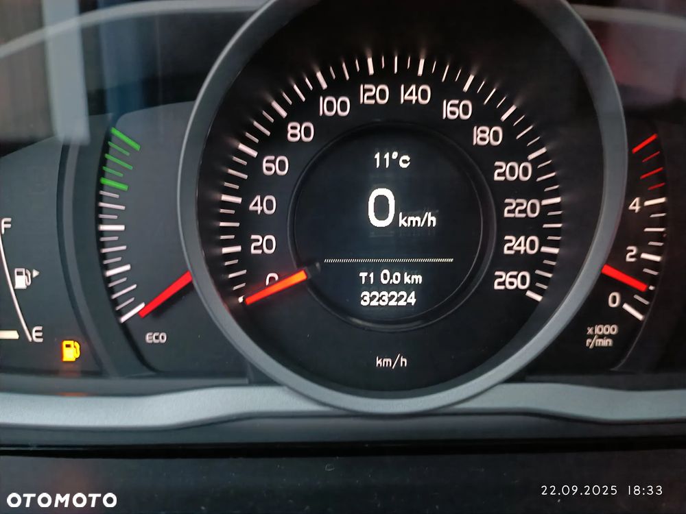 Volvo V60 Cross Country - 26