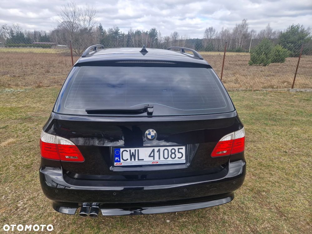 BMW Seria 5 525d - 19