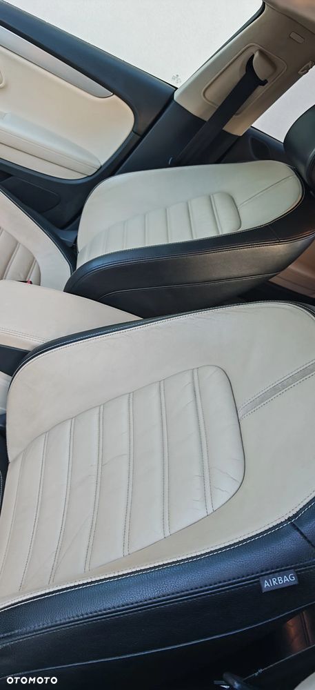 Volkswagen Passat CC - 13
