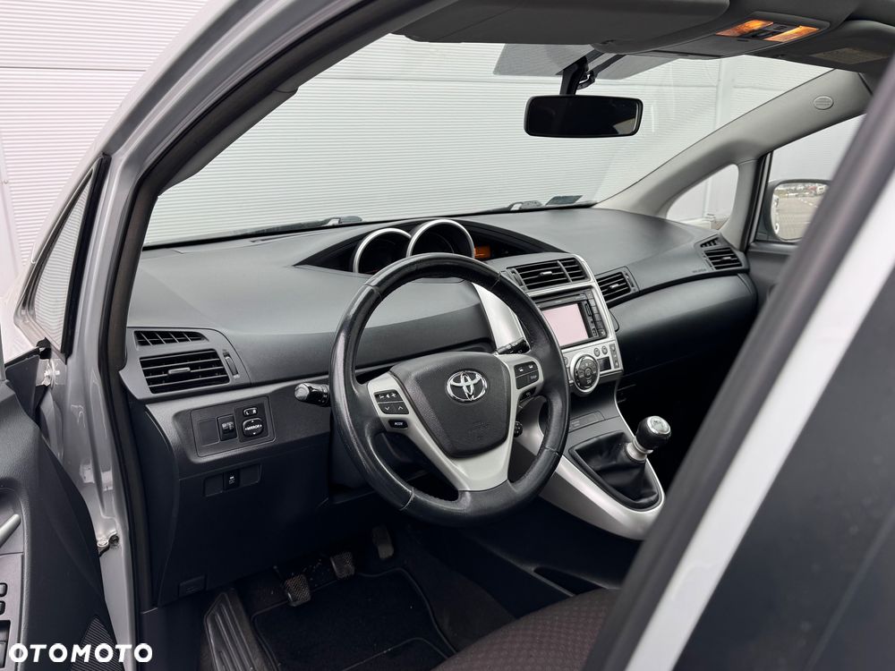 Toyota Verso 2.0 D-4D - 18