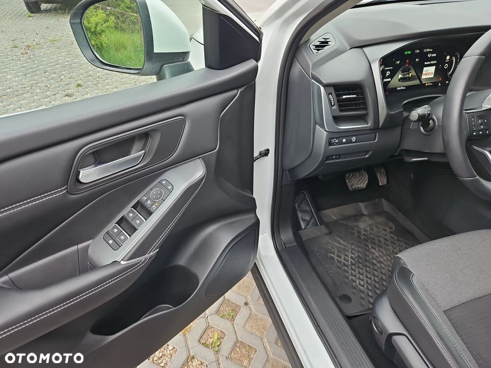 Nissan Qashqai 1.3 DIG-T MHEV N-Connecta Xtronic - 11
