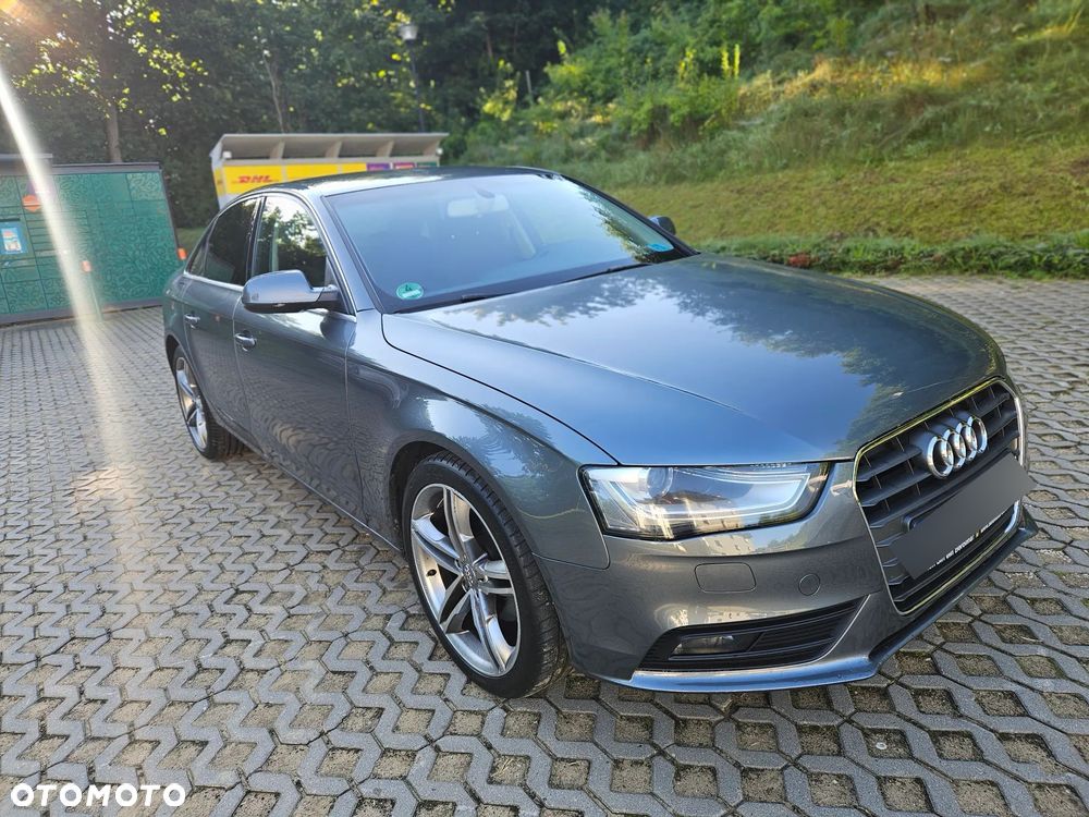 Audi A4 Limousine - 23