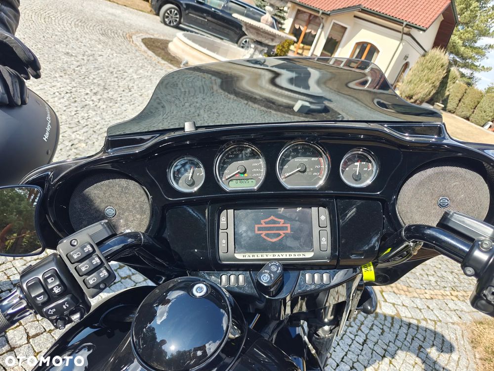 Harley-Davidson Touring Street Glide - 7