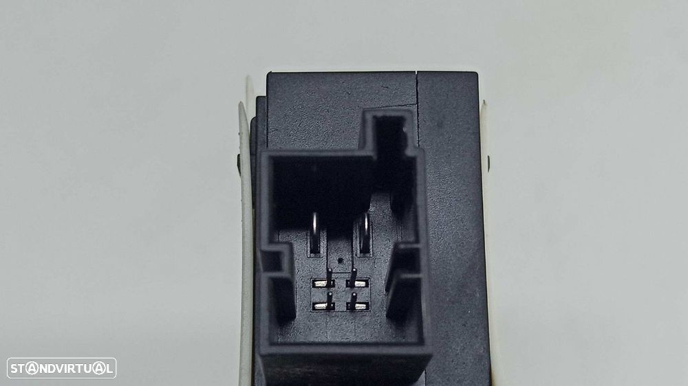 MOTOR ELEVADOR TRASEIRO ESQUERDO AUDI A6 BERLINA (4F2) 2.7 TDI - 2