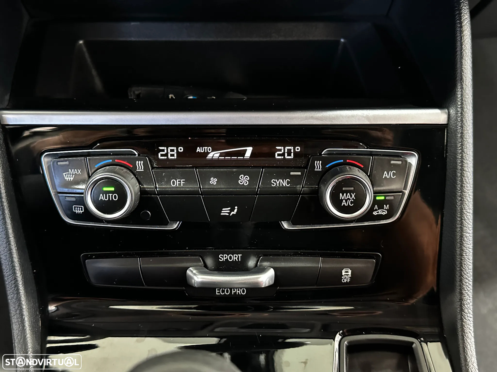 BMW 216 Gran Tourer d 7L Advantage - 27