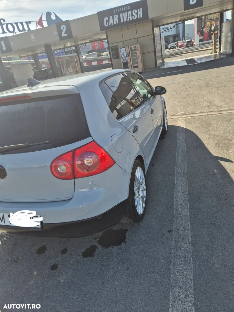 Volkswagen Golf 1.9 TDI Individual - 14