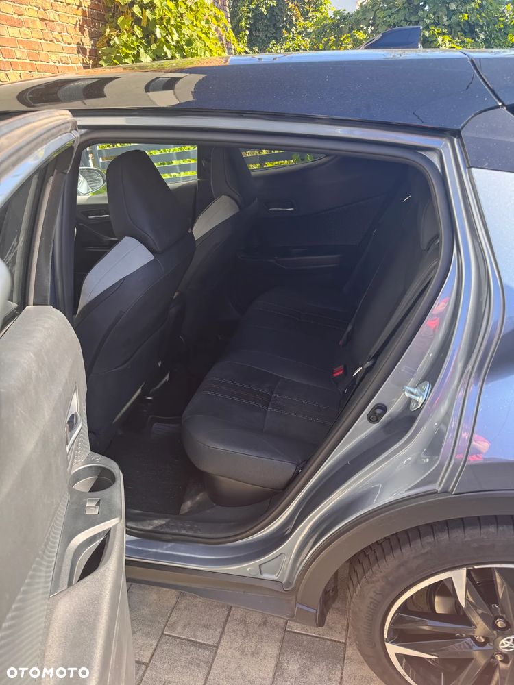 Toyota C-HR 2.0 Hybrid GR Sport - 11
