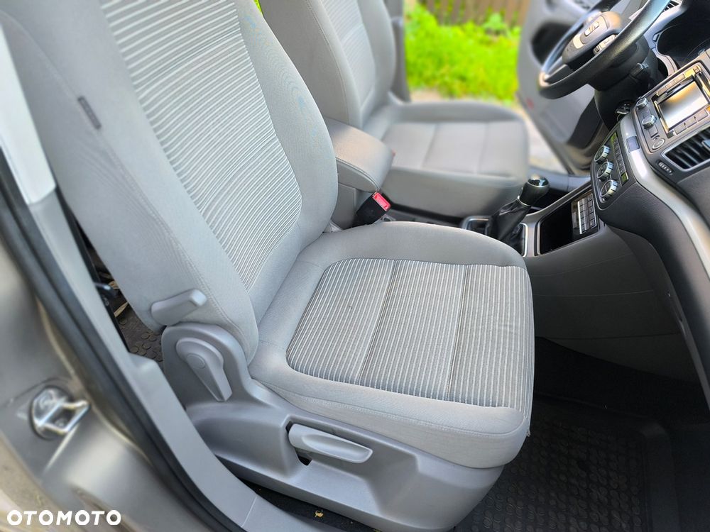 Seat Alhambra 2.0 TDI Start & Stop 4Kids - 33
