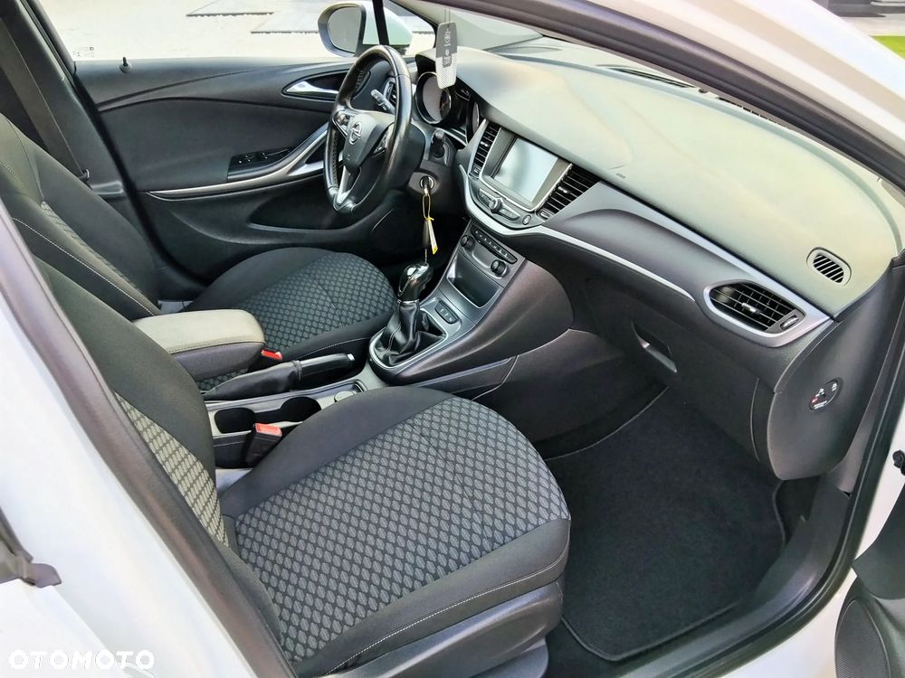 Opel Astra - 28
