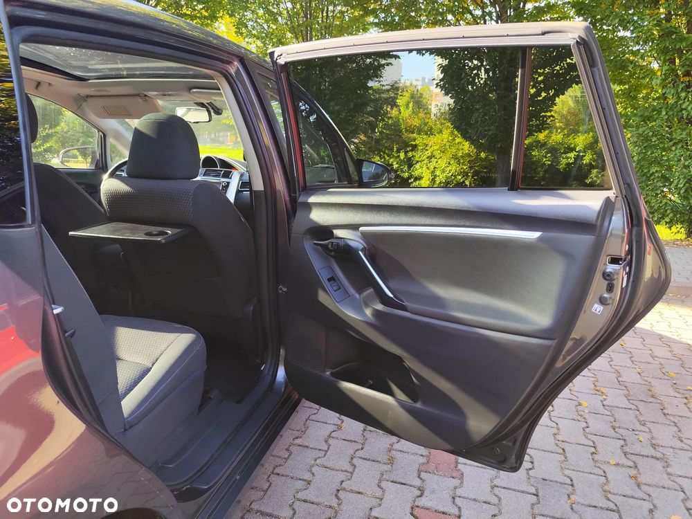 Toyota Verso 1.6 D-4D 7-Sitzer Start/Stop Skyview Edition - 18