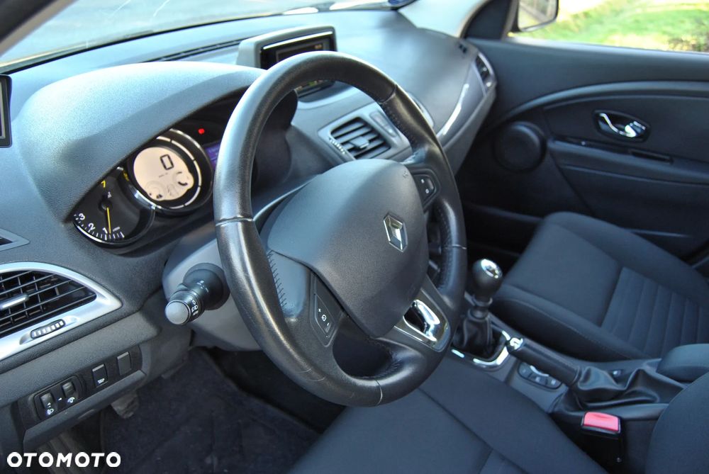 Renault Megane 1.6 16V Limited - 20