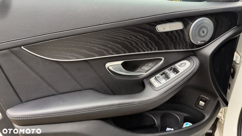 Mercedes-Benz GLC 250 4-Matic - 11