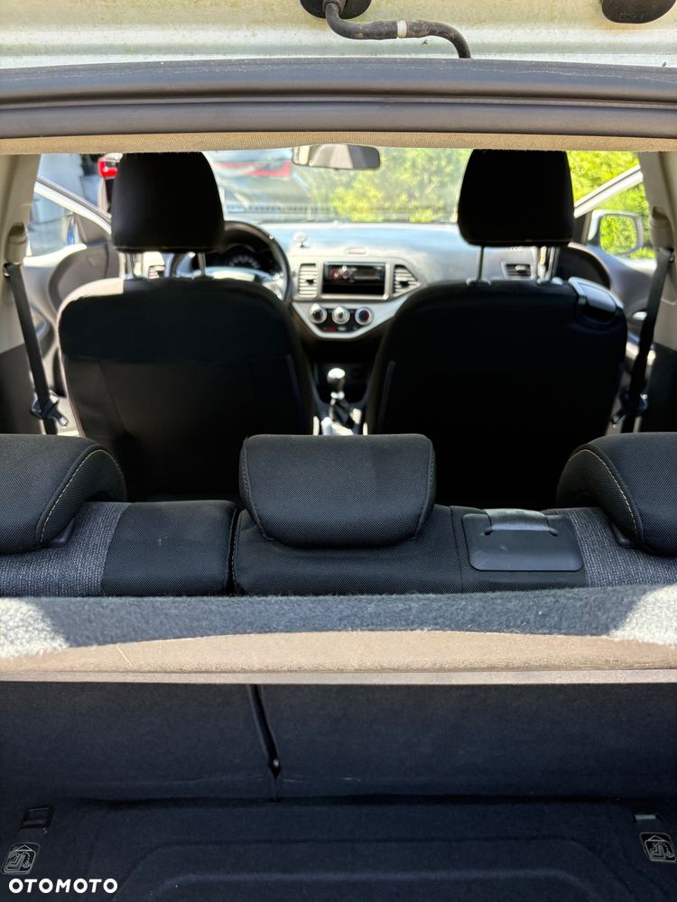 Kia Picanto - 8