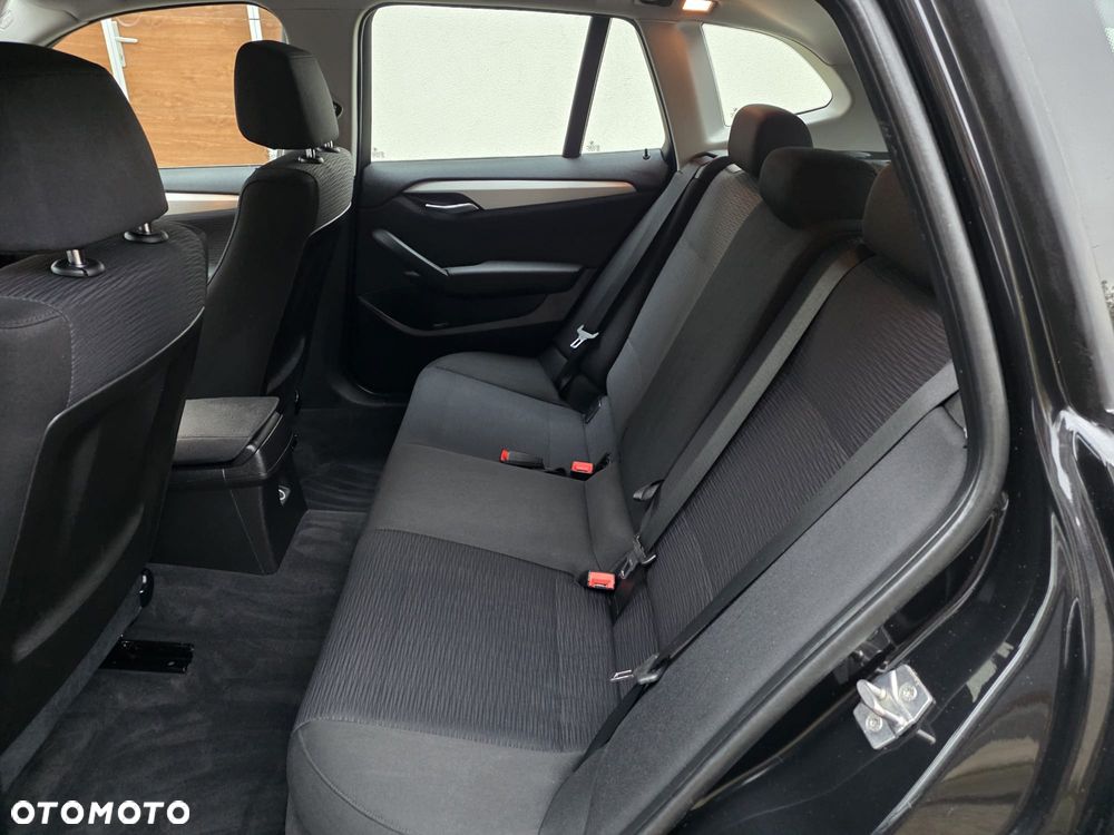 BMW X1 xDrive20d - 9