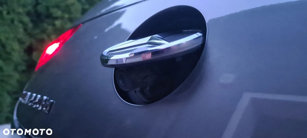 Mercedes-Benz CLA 220 d Edition 1 8G-DCT - 12