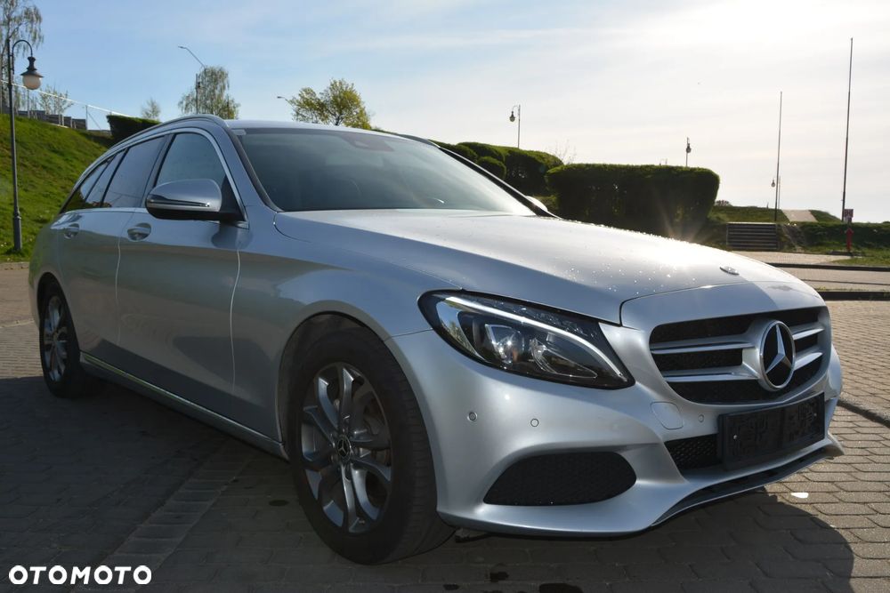 Mercedes-Benz Klasa C 180 9G-TRONIC - 2