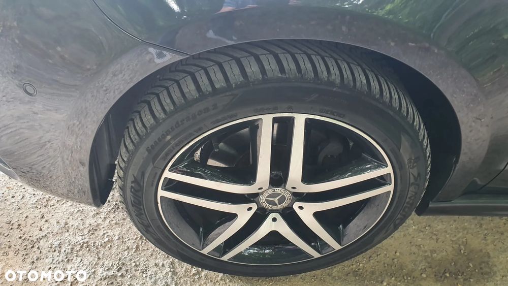 Mercedes-Benz Klasa V 220 d 4-Matic 9G-Tronic (d³ugi) - 16