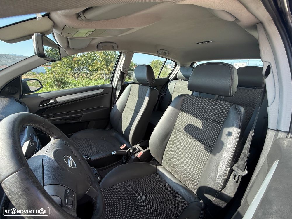 Opel Astra 1.3 CDTi Cosmo - 9