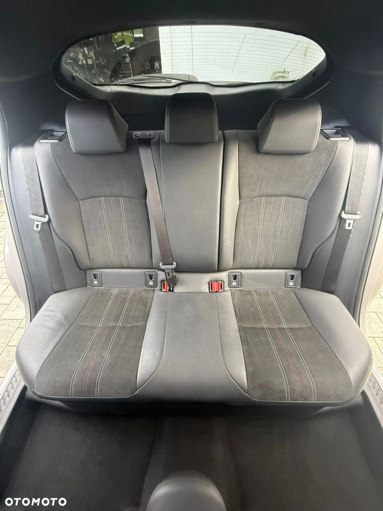 Toyota C-HR 2.0 Hybrid GR Sport - 18