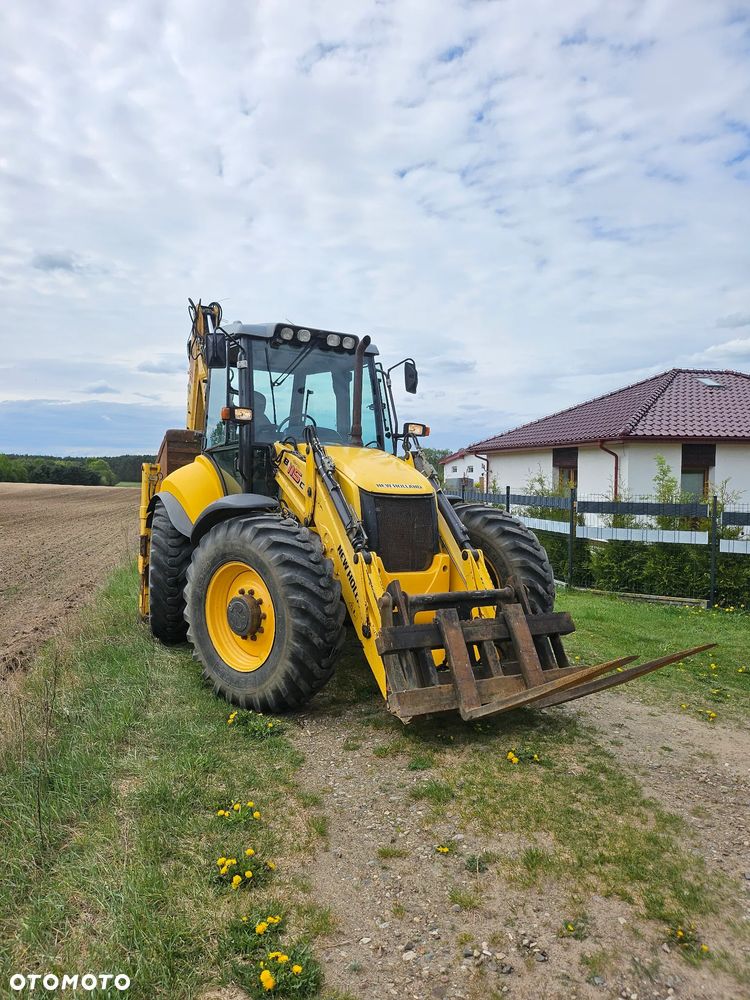 New Holland B115C - 3
