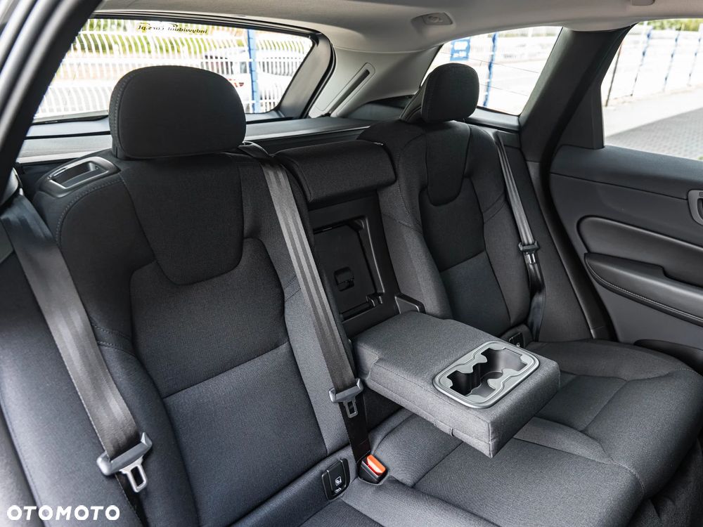 Volvo XC 60 B4 B Core - 26