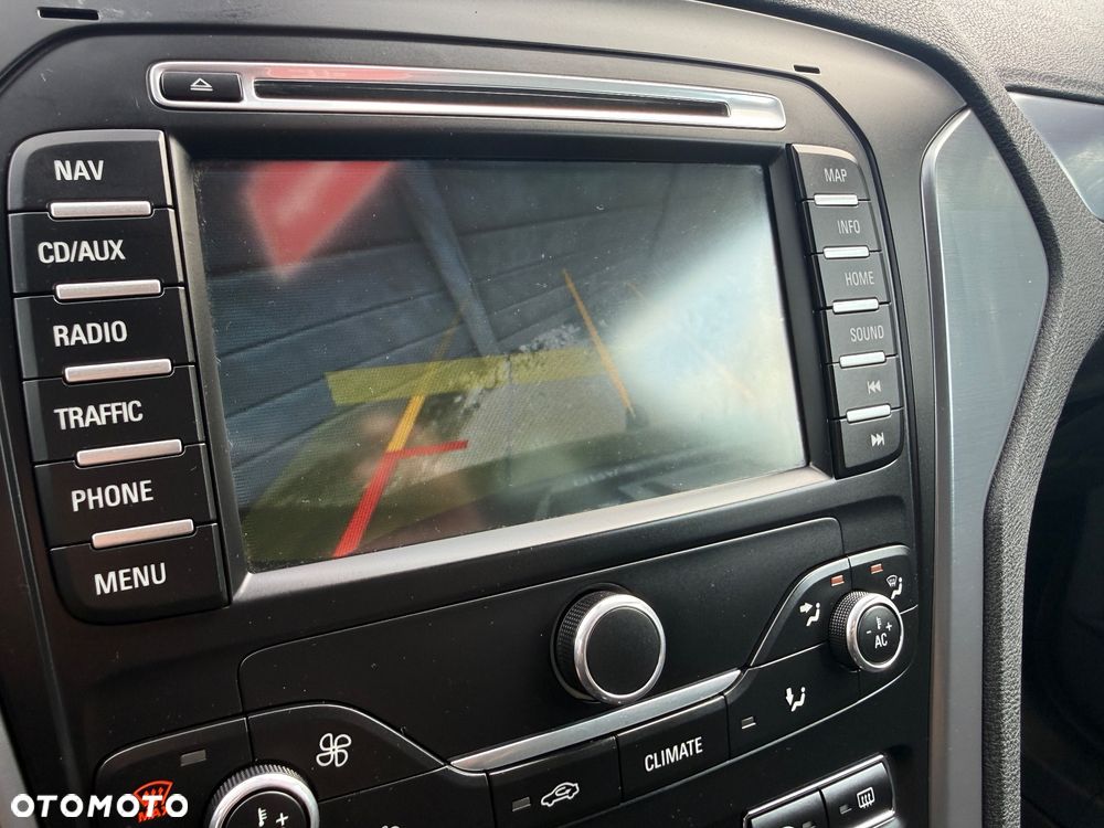 Ford Mondeo 2.0 TDCi Titanium - 17