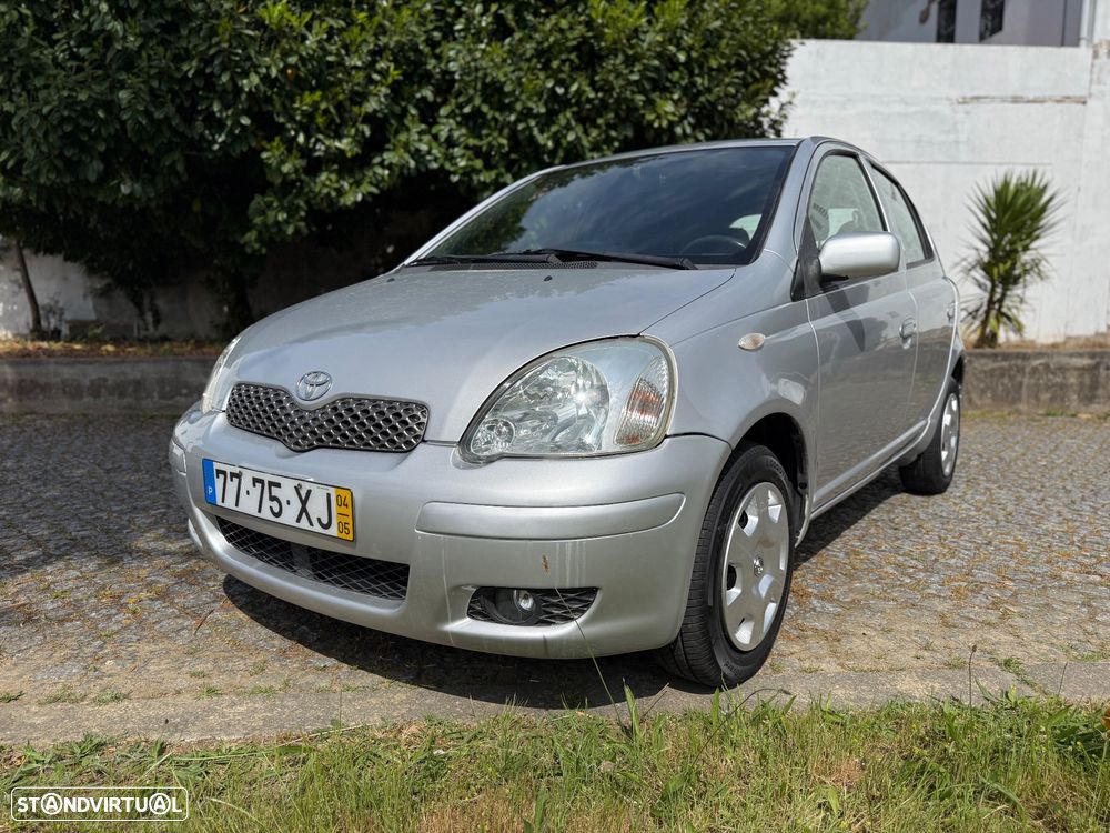Toyota Yaris 1.0 Sol - 13