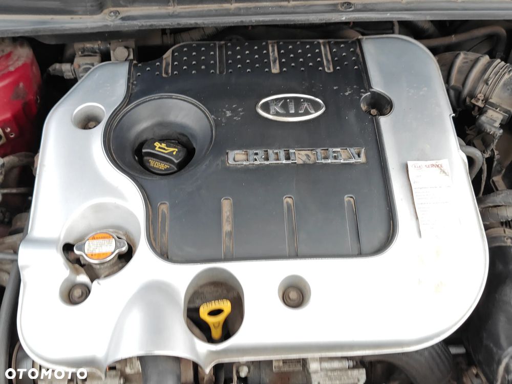 Kia Carens CRDi DPF LX - 9