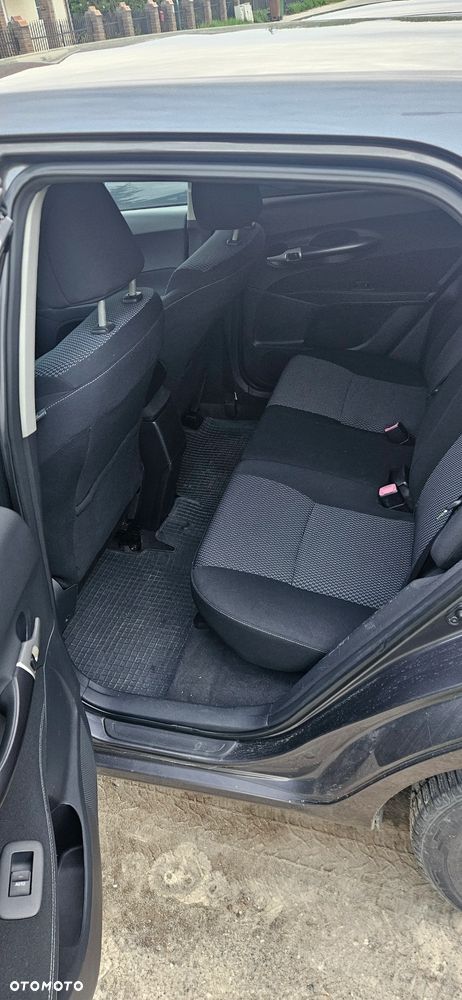 Toyota Auris 1.6 Luna - 17