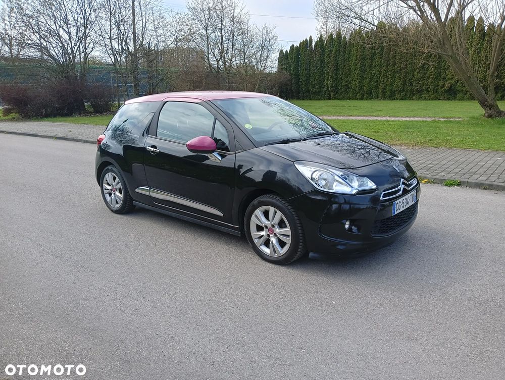 Citroën DS3 e-HDi 90 FAP SoChic - 2