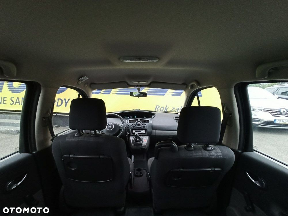 Renault Scenic - 12