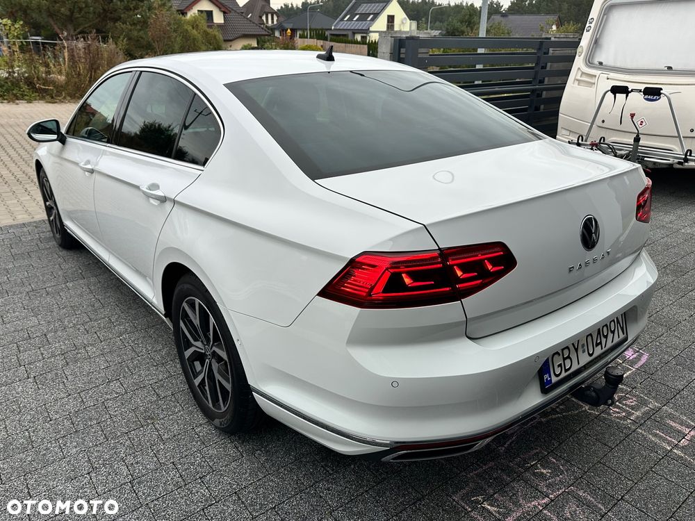 Volkswagen Passat 1.5 TSI EVO Elegance DSG - 4