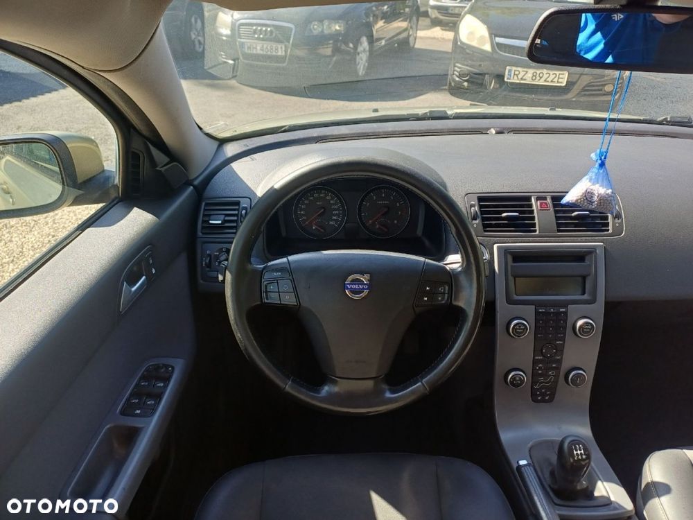 Volvo V50 - 10