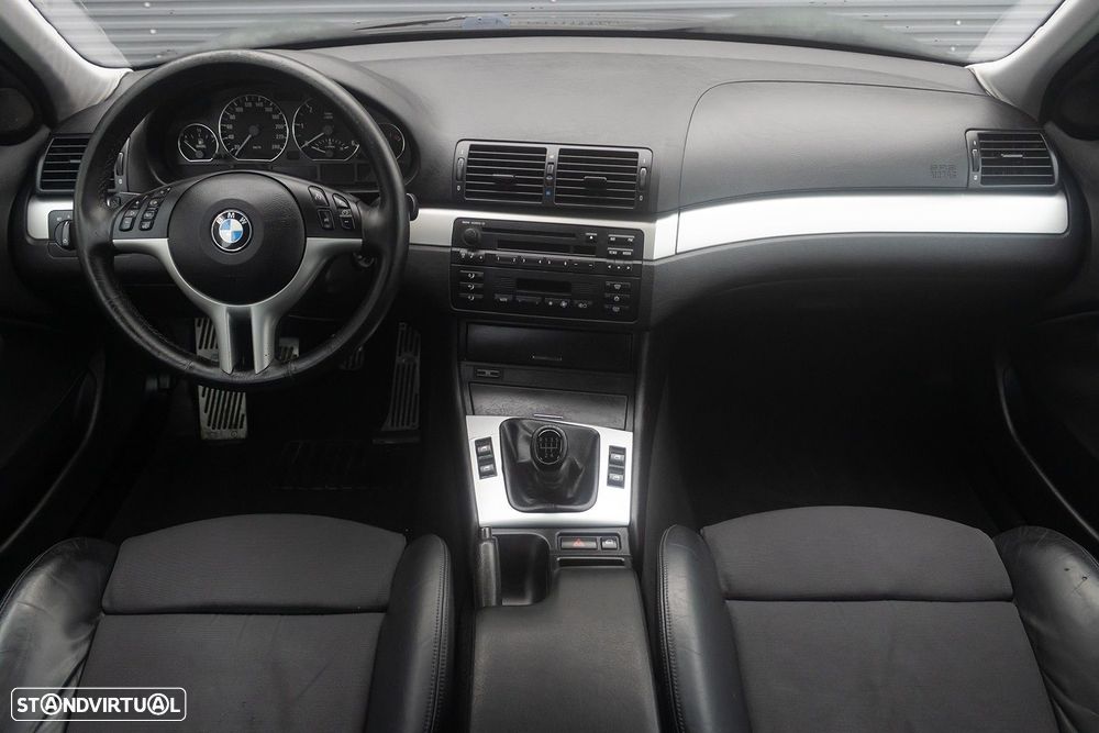 BMW 320 d Touring - 8