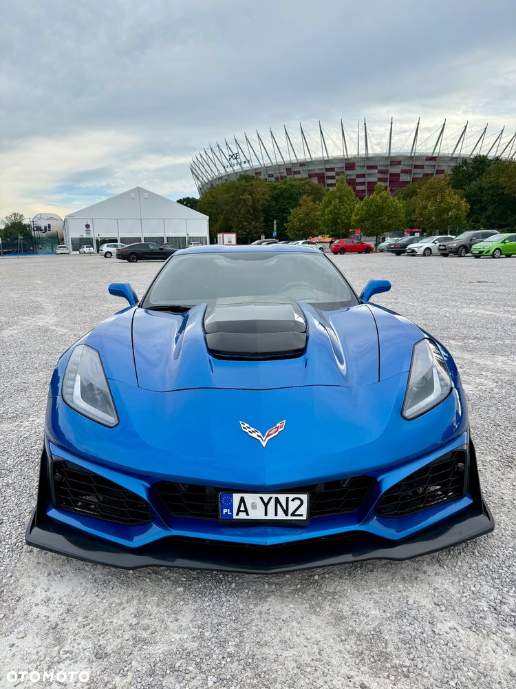 Chevrolet Corvette - 1